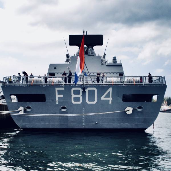 Zr.Ms. De Ruyter (F804). Fotograaf Robert Koopman