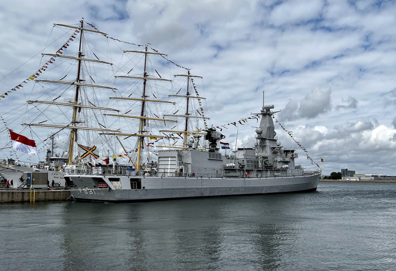 BNS Louise-Marie (F931). Fotograaf Robert Koopman