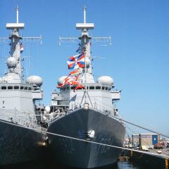 Van Galen (F834)