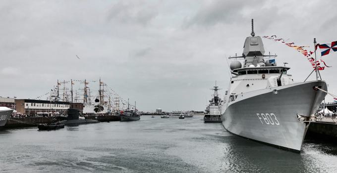 Luchtverdedigings- en commandofregat