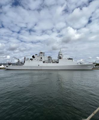 Zr.Ms. De Zeven Provinciën (F802)
