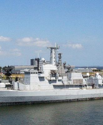 Hr.Ms. Karel Doorman (F827)
