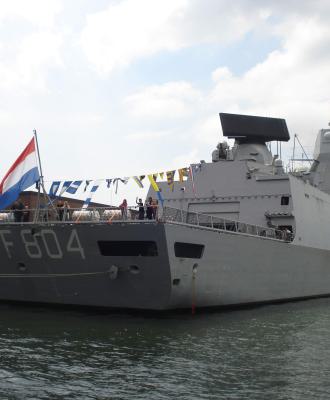 Zr.Ms. De Ruyter (F804)